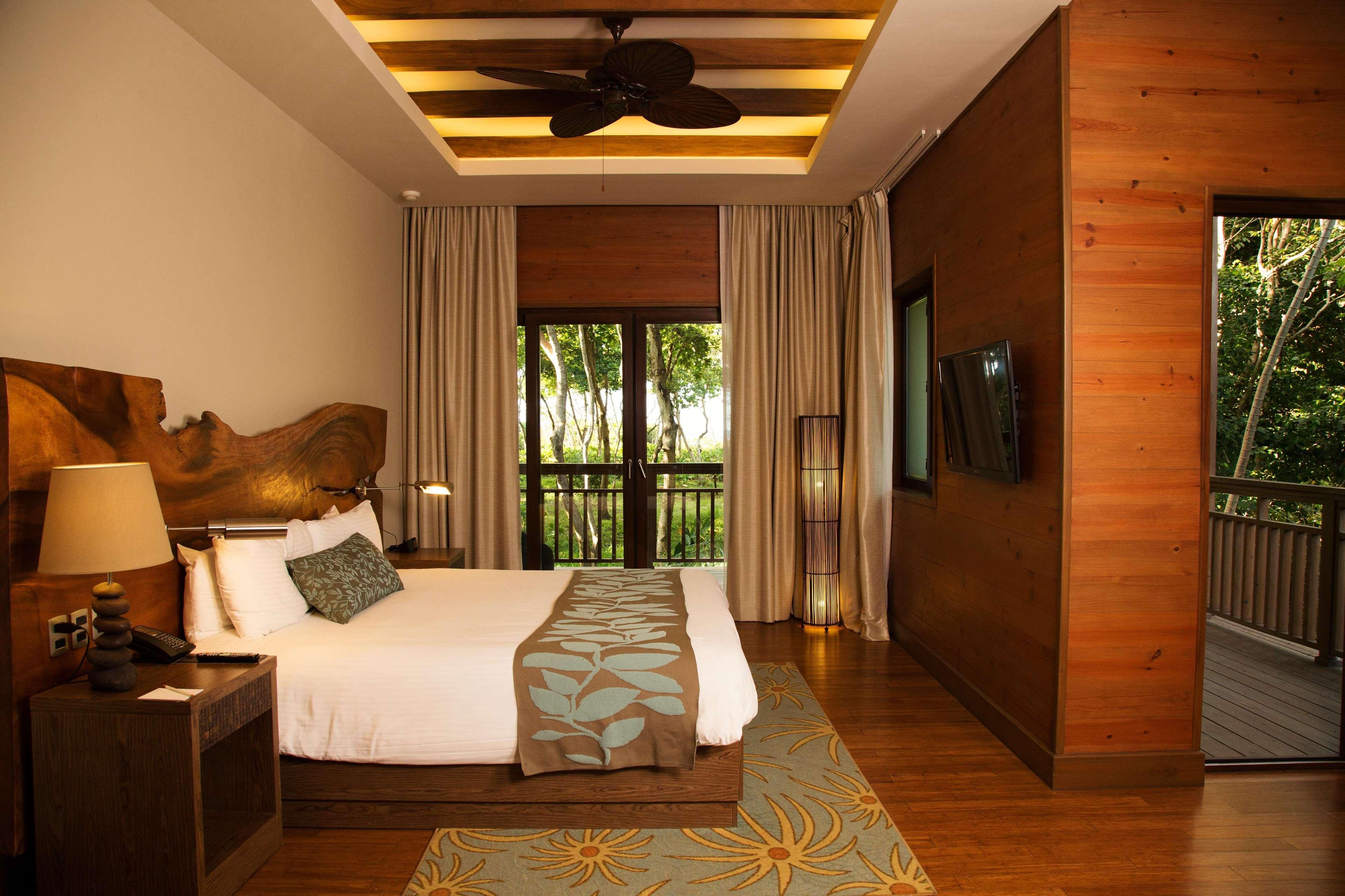 Indura Beach & Golf Resort Curio Collection By Hilton Tela Eksteriør bilde