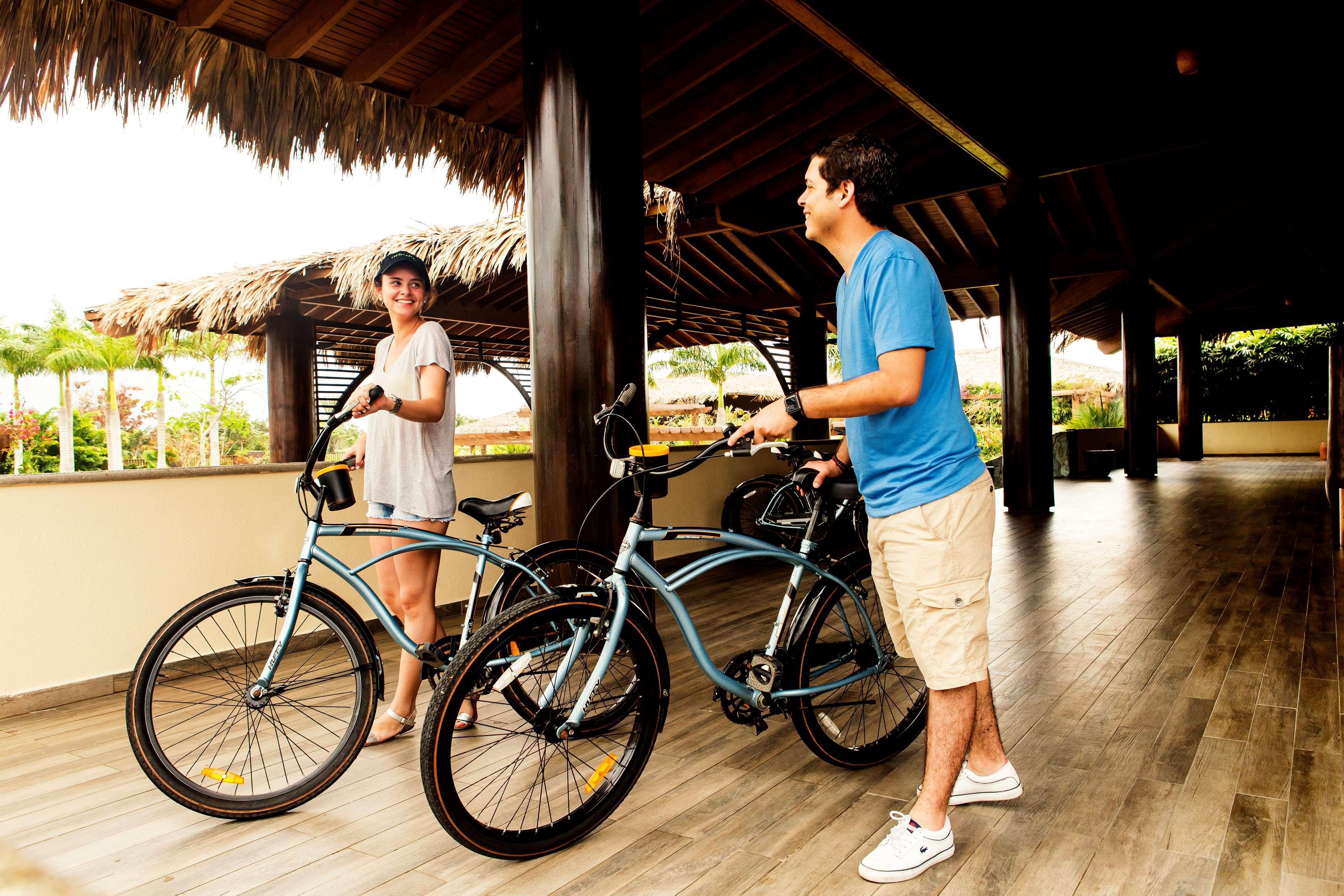 Indura Beach & Golf Resort Curio Collection By Hilton Tela Eksteriør bilde