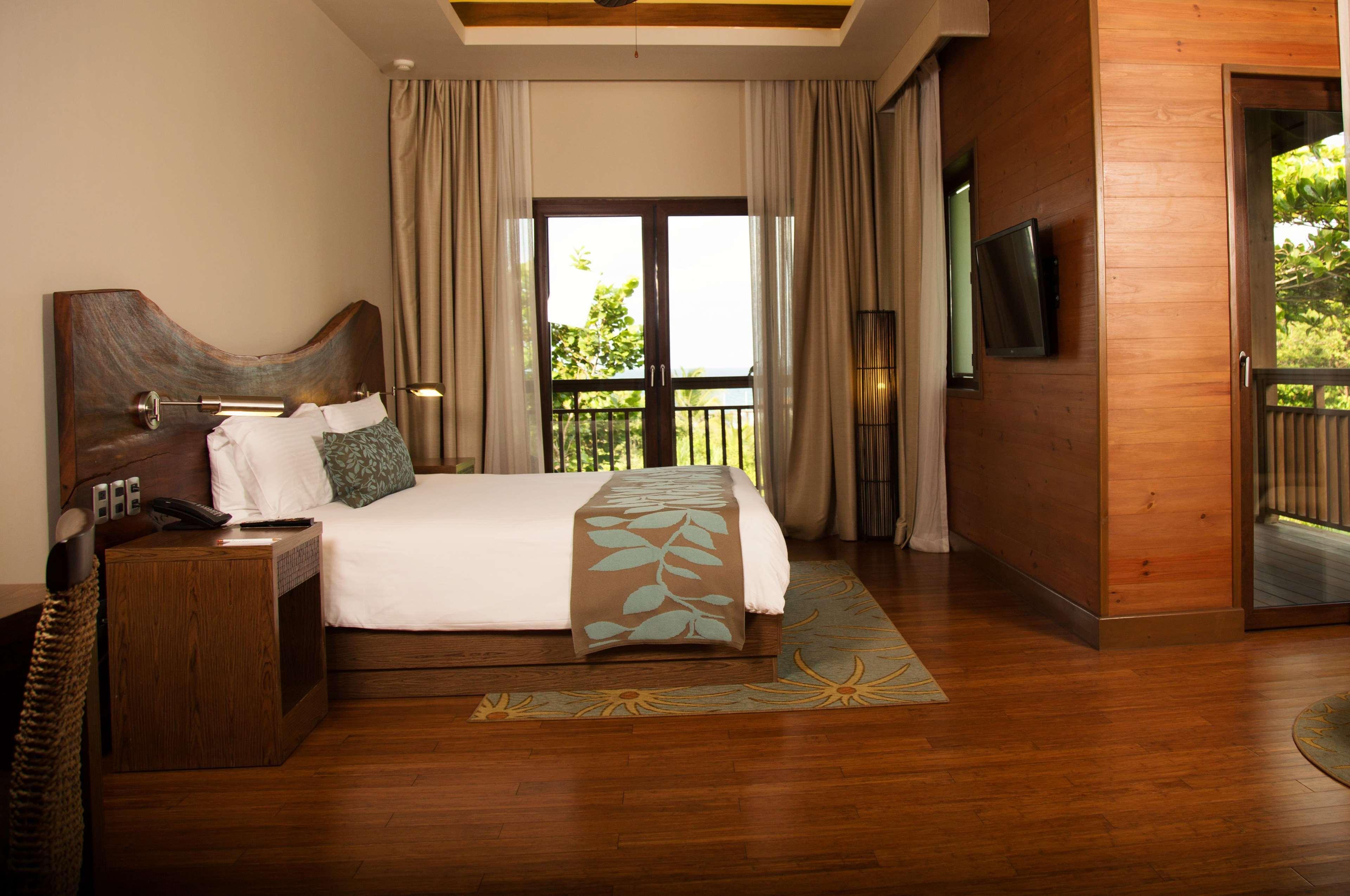 Indura Beach & Golf Resort Curio Collection By Hilton Tela Eksteriør bilde